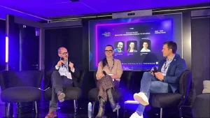 Photo retour sur image de la table ronde de Mohamed Mansouri a la PCW